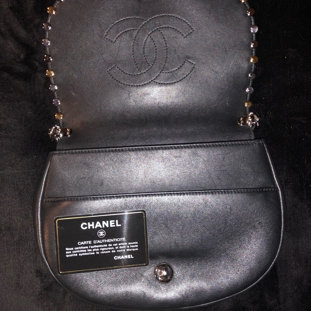 Chanel gold and silver stud crossbody bag - Picture 7 of 15